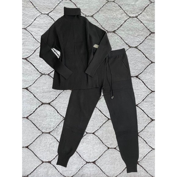 DAIMARAN Oslo Women's Suit Matching Set 2 Pieces Black Sweater + Pants S/M - Picture 2 of 9